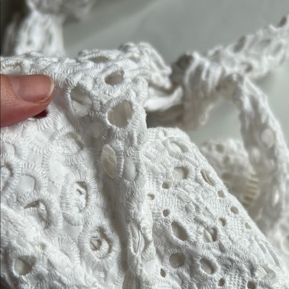 Rebecca Taylor White off shoulder eyelet Top size 0 - Picture 5 of 7